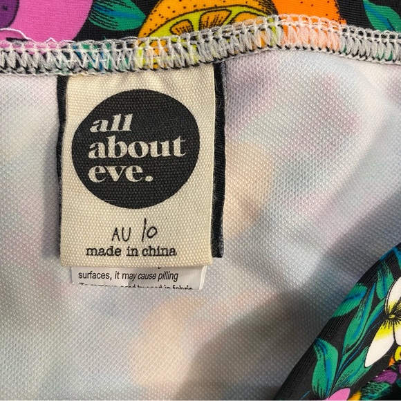 NWOT ALL ABOUT EVE Australian Brand Swim Bottoms - SIZE 6US/10AU - Picture 3 of 4